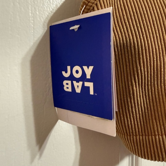 JoyLab Tan Ribbed Crop Top - Picture 3 of 4